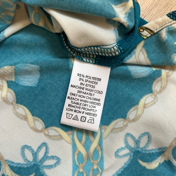 Susan Graver V Neck Shirt Blouse Plus 1X Stretch Geometric Womens CB95B - Picture 6 of 9